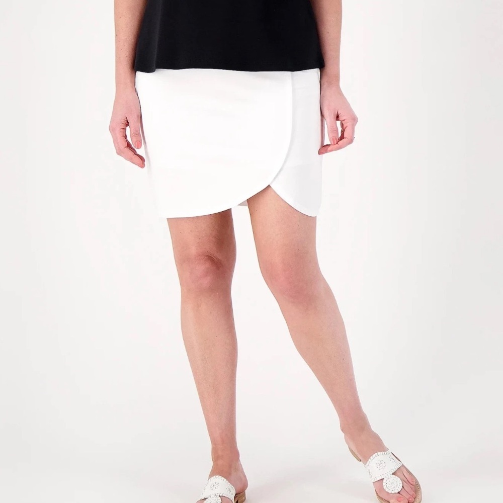 Belle by Kim Gravel TripleLuxe Tulip Hem Skort in White Sz 0 New